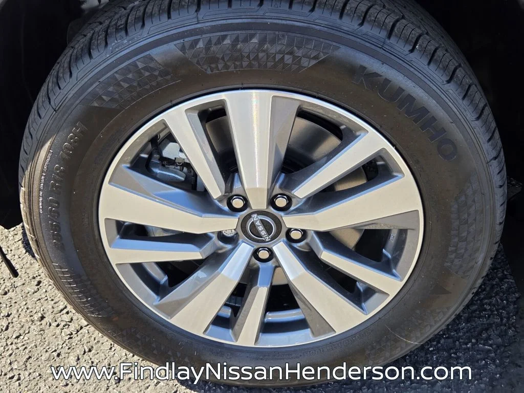 New 2026 Everest White Pearl TriCoat Nissan SL image 6