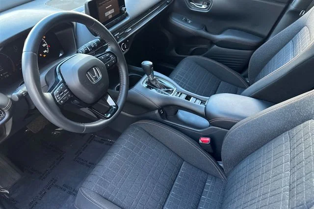 Used 2024  Honda Sport image 10
