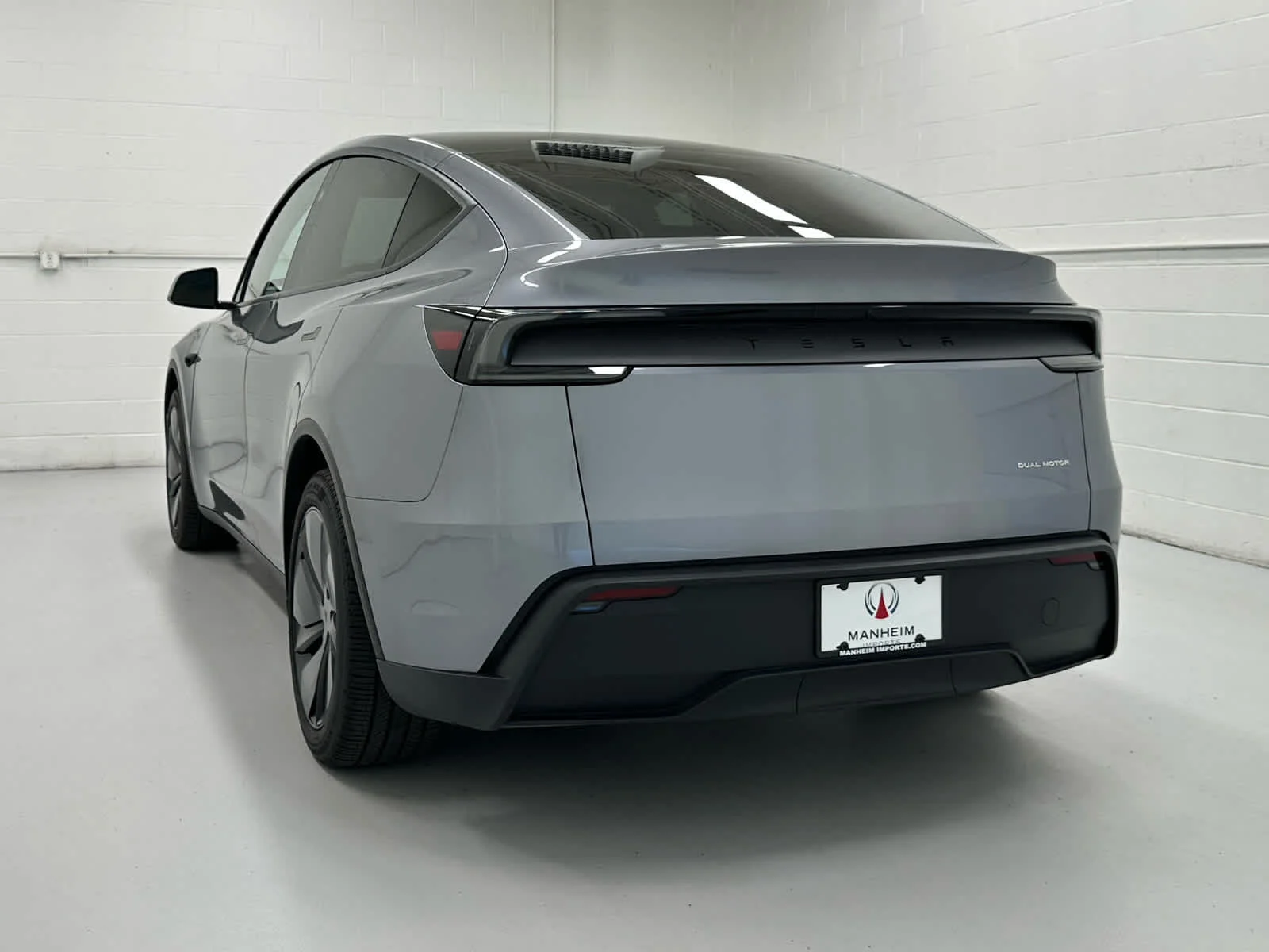 Used 2026 Quicksilver Tesla Premium image 8