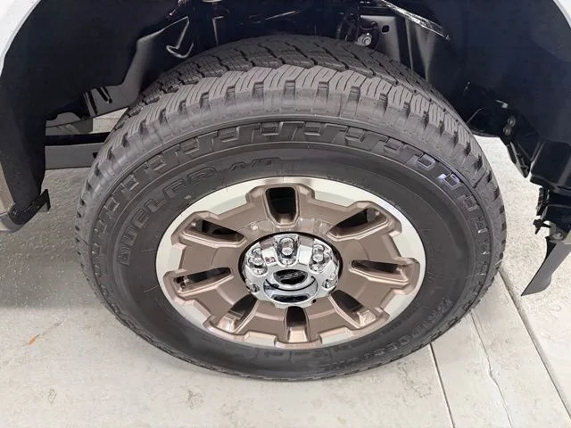 New 2026 Oxford White Ford F-250® King Ranch® image 5