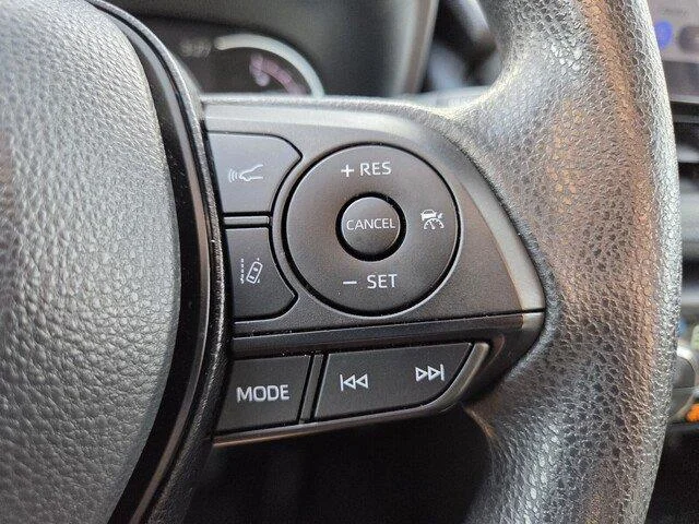 Used 2024 Ice Cap Toyota XLE image 14