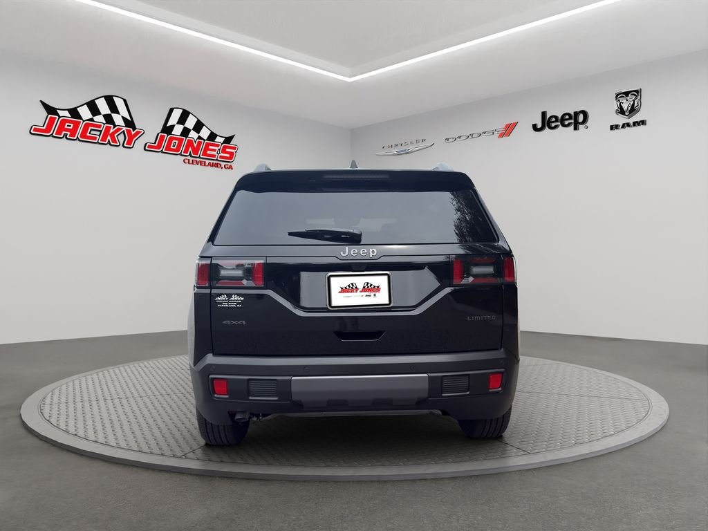 New 2026 Diamond Black Crystal Pearl-Coat Exterior Paint Jeep Limited image 8