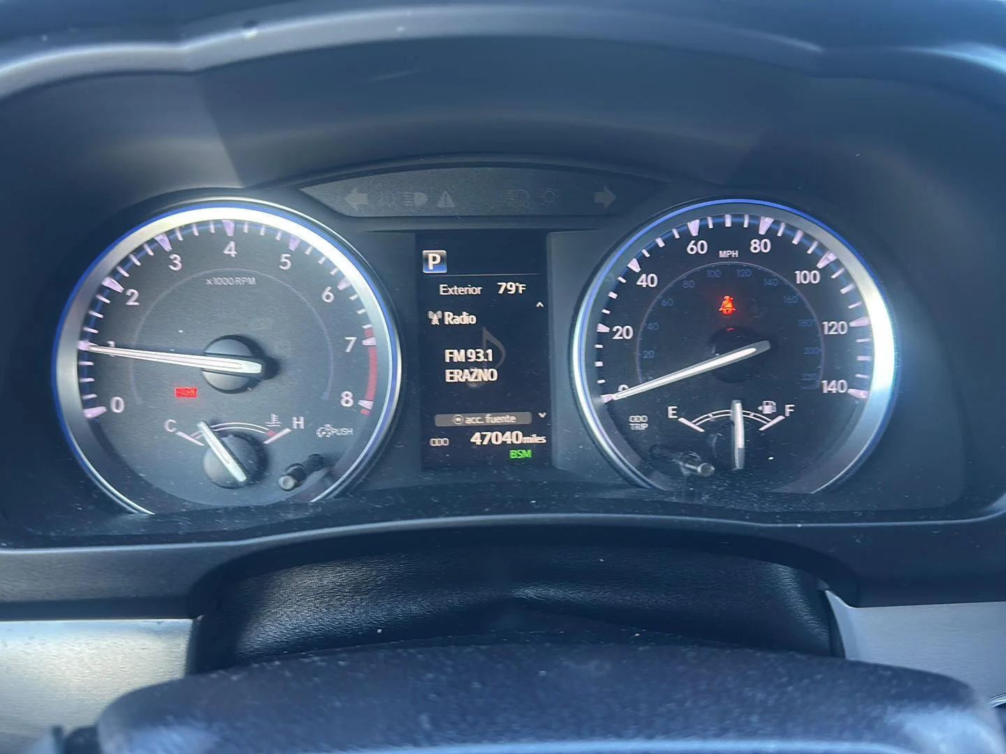 Used 2018 Midnight Black Metallic Toyota XLE image 11