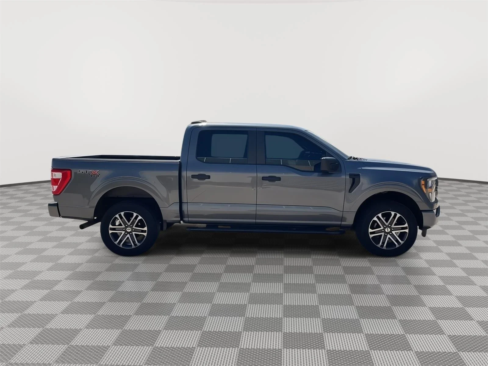 Used 2023 Carbonized Gray Ford XL image 7