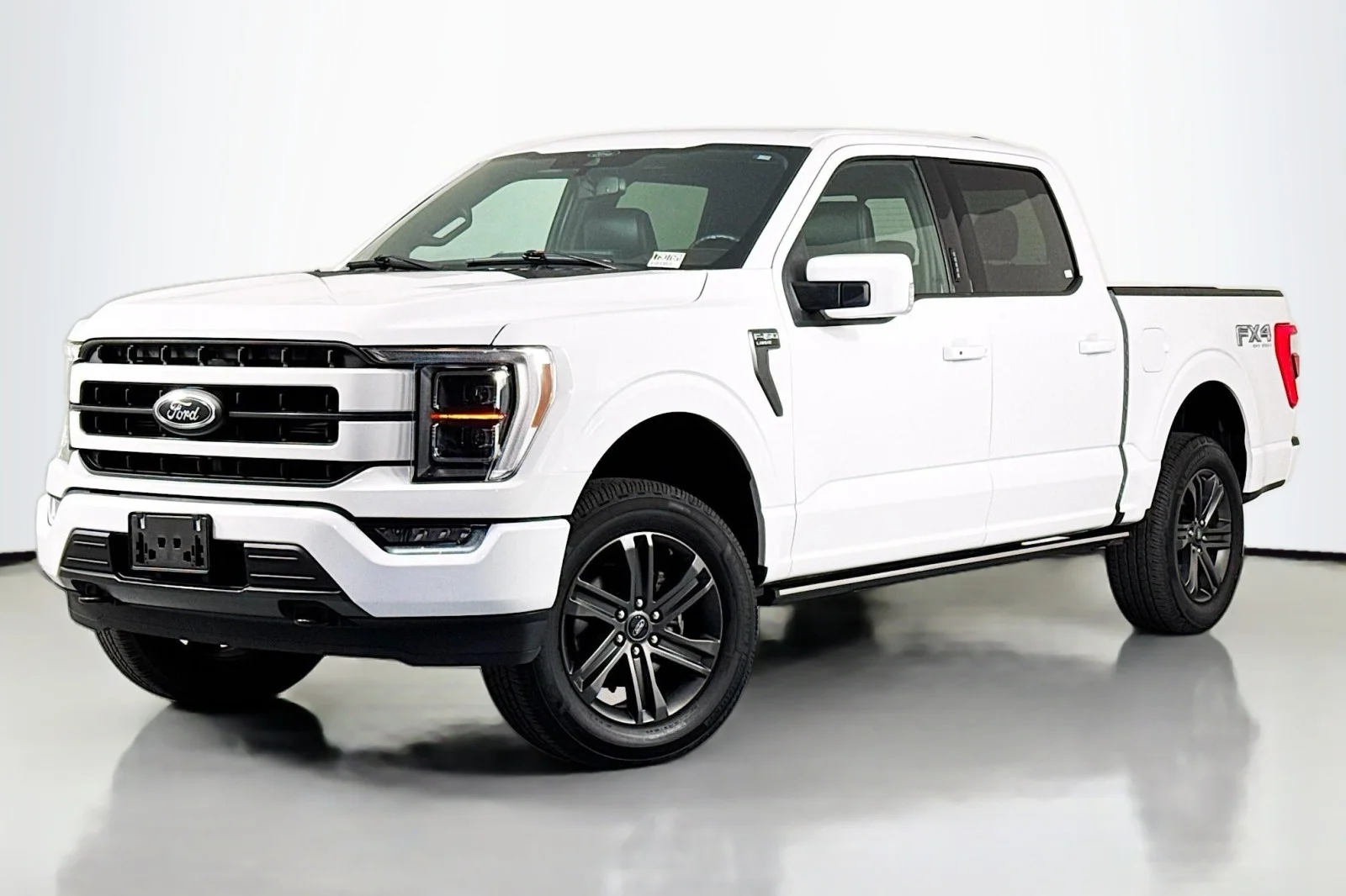 2021 Ford F-150 Lariat 4x4 SuperCrew 145 in's photo