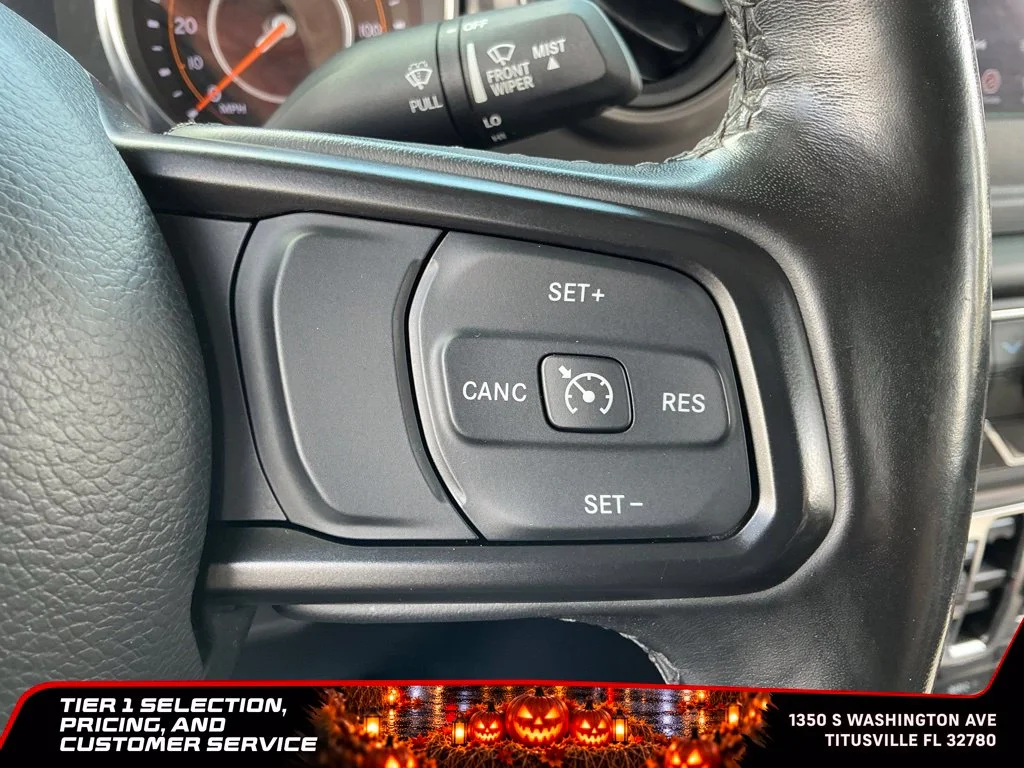 Used 2023 White Jeep Sport S image 31