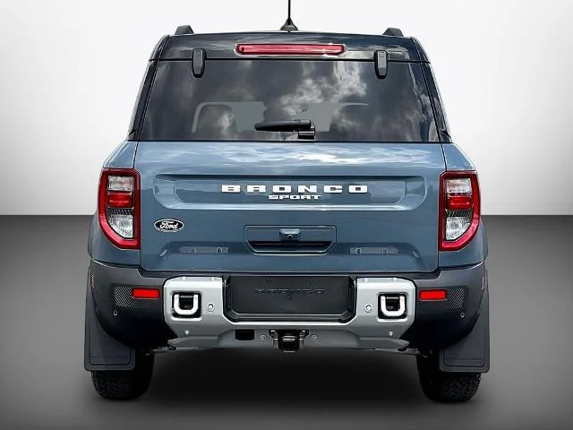 New 2026 Azure Gray Metallic Tri-Coat Ford Outer Banks® image 39