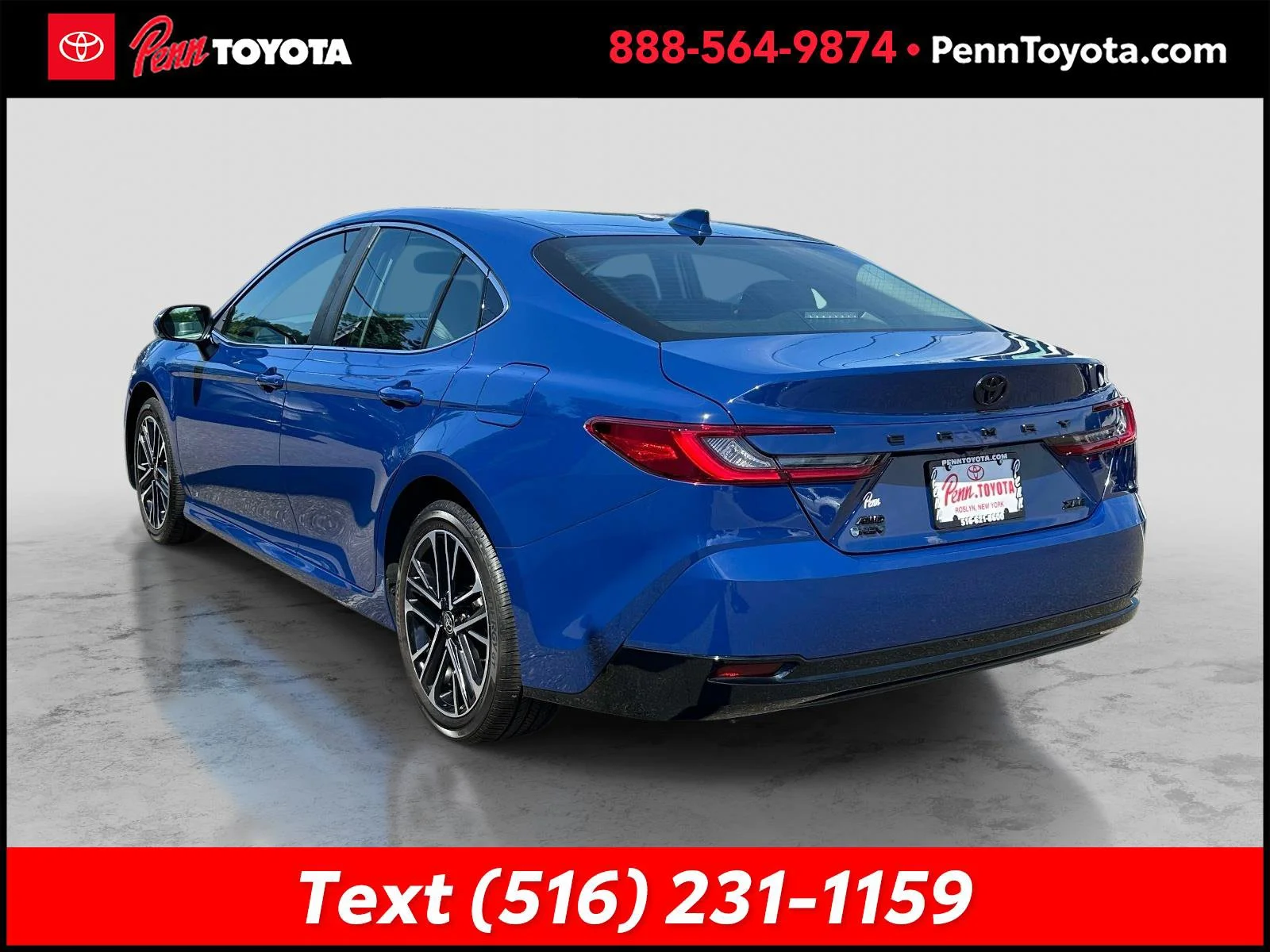 Used 2026 RESERVOIR BLUE Toyota XLE image 6