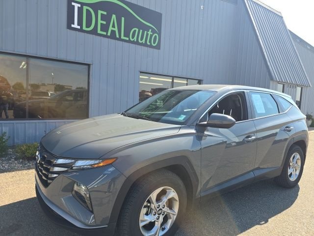 2024 Hyundai Tucson SE photo 2