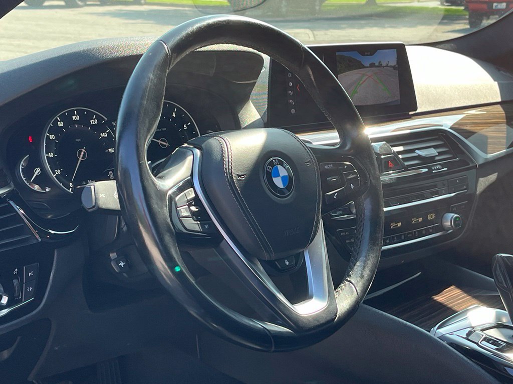 Used 2018 Black BMW 540i xDrive image 20