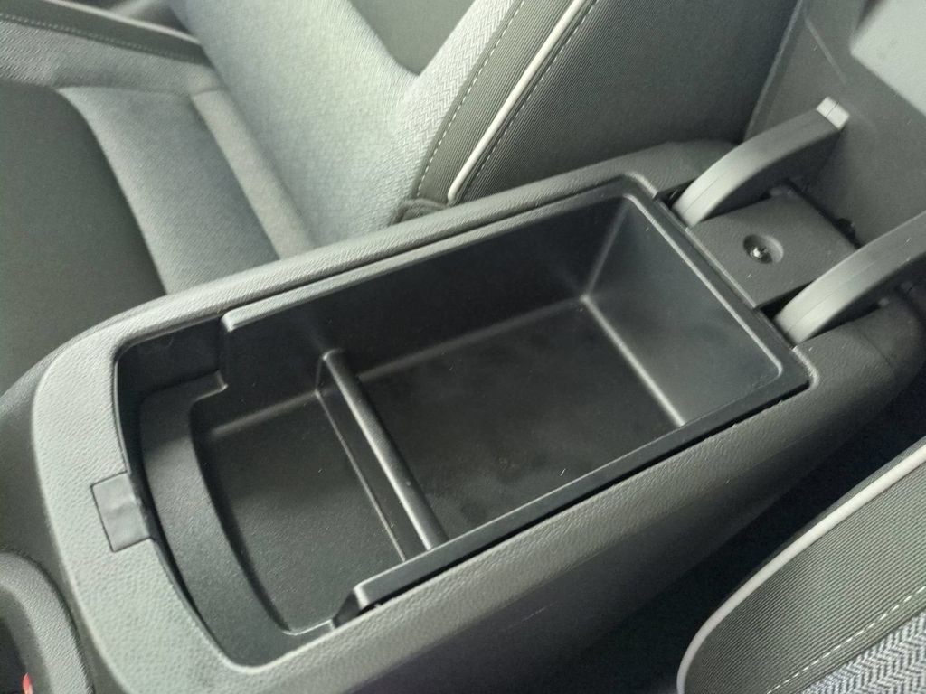 Used 2025 Black Chevrolet LT image 29