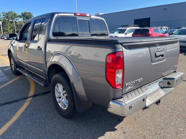 Used 2017 Gray Nissan SV image 5