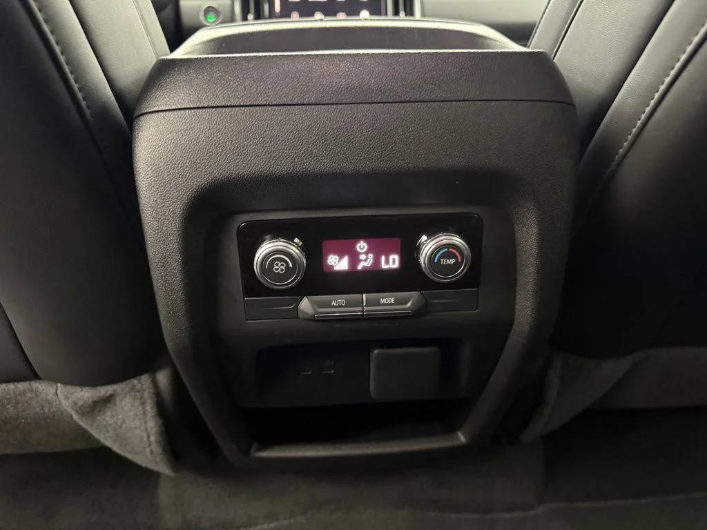 Used 2024 Red GMC Elevation image 41