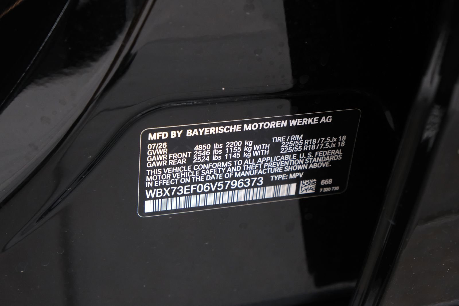New 2027 Jet Black BMW xDrive28i image 32