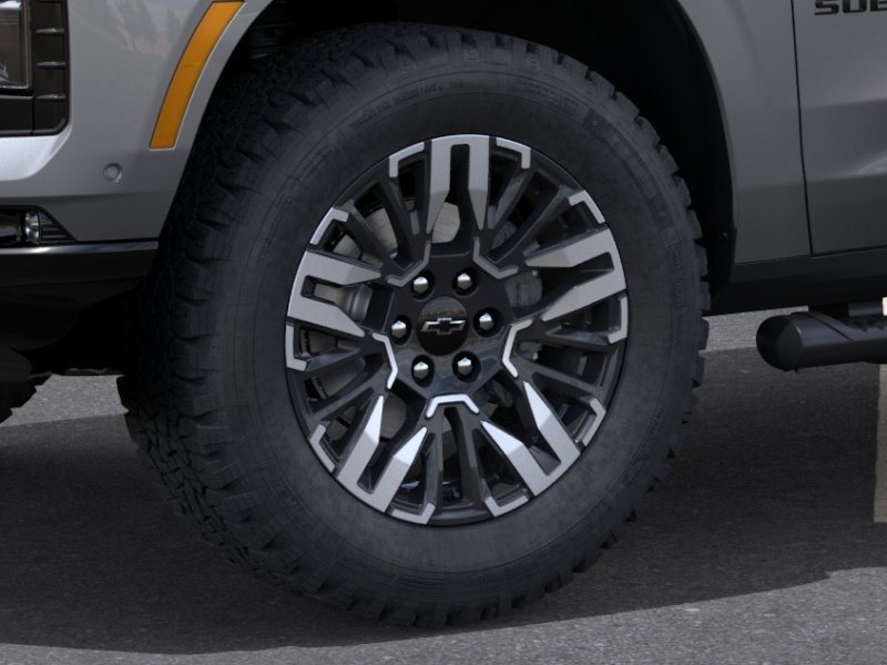 2026 Chevrolet Suburban Z71 - Photo 9