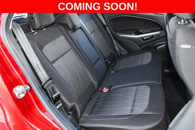 Used 2019 Red Ford SE image 28
