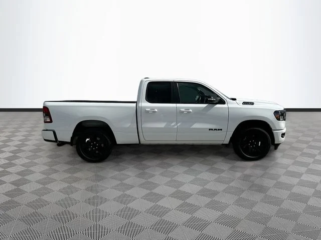 Used 2022 White Ram Big Horn/Lone Star image 4