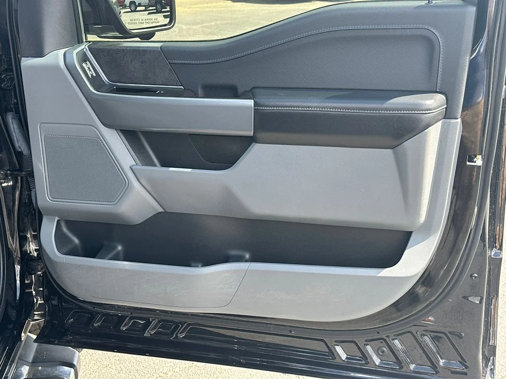 Used 2024 Black Ford XLT image 14