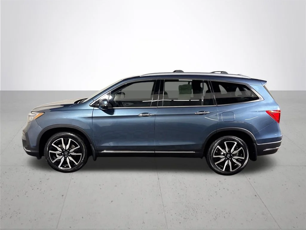 Used 2021  Honda Touring image 9