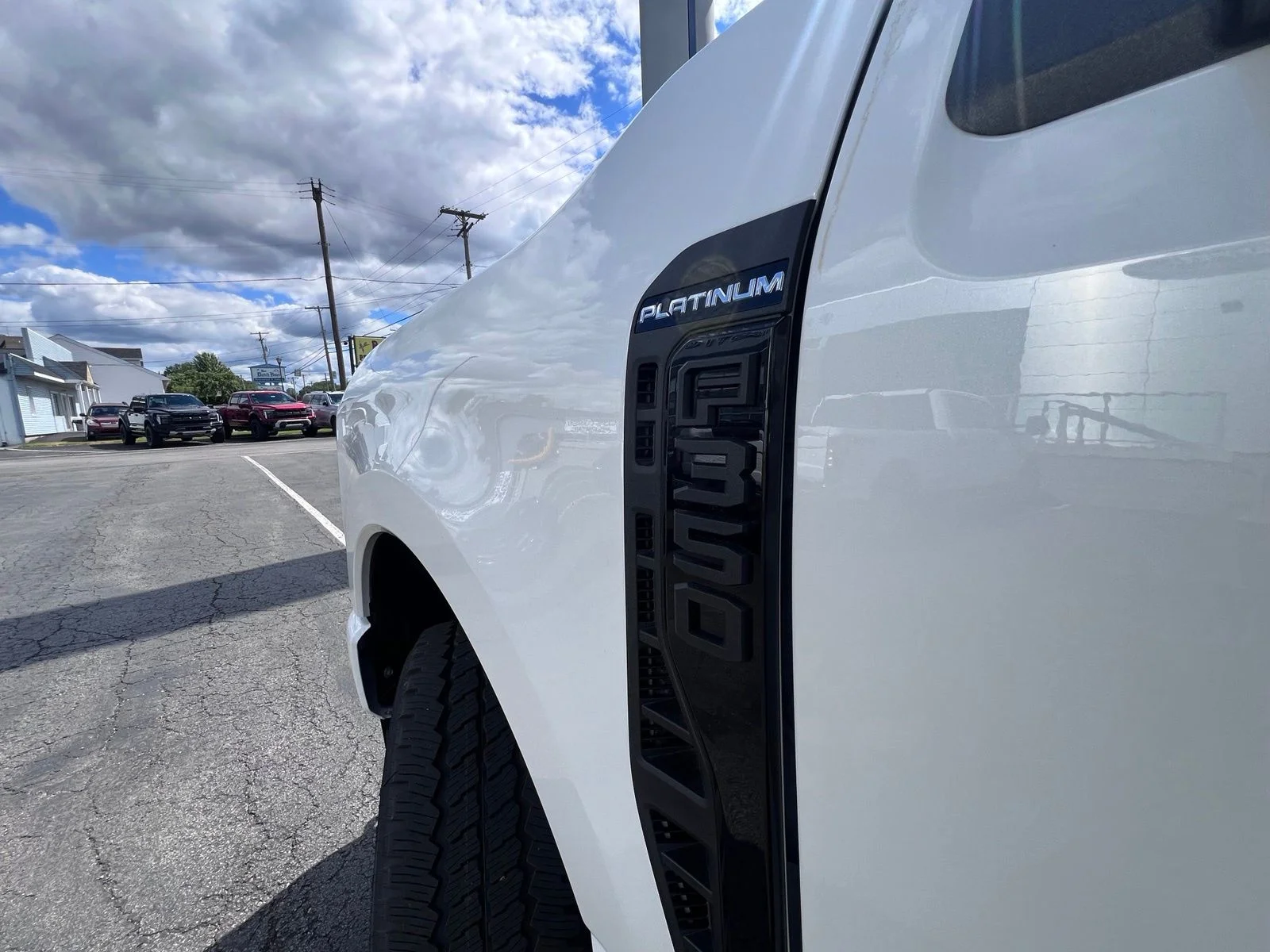 New 2026 Star White Metallic Tri-Coat Ford F-350® Platinum® image 21