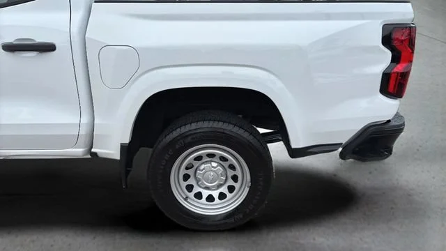 Used 2023 Summit White Chevrolet WT image 33