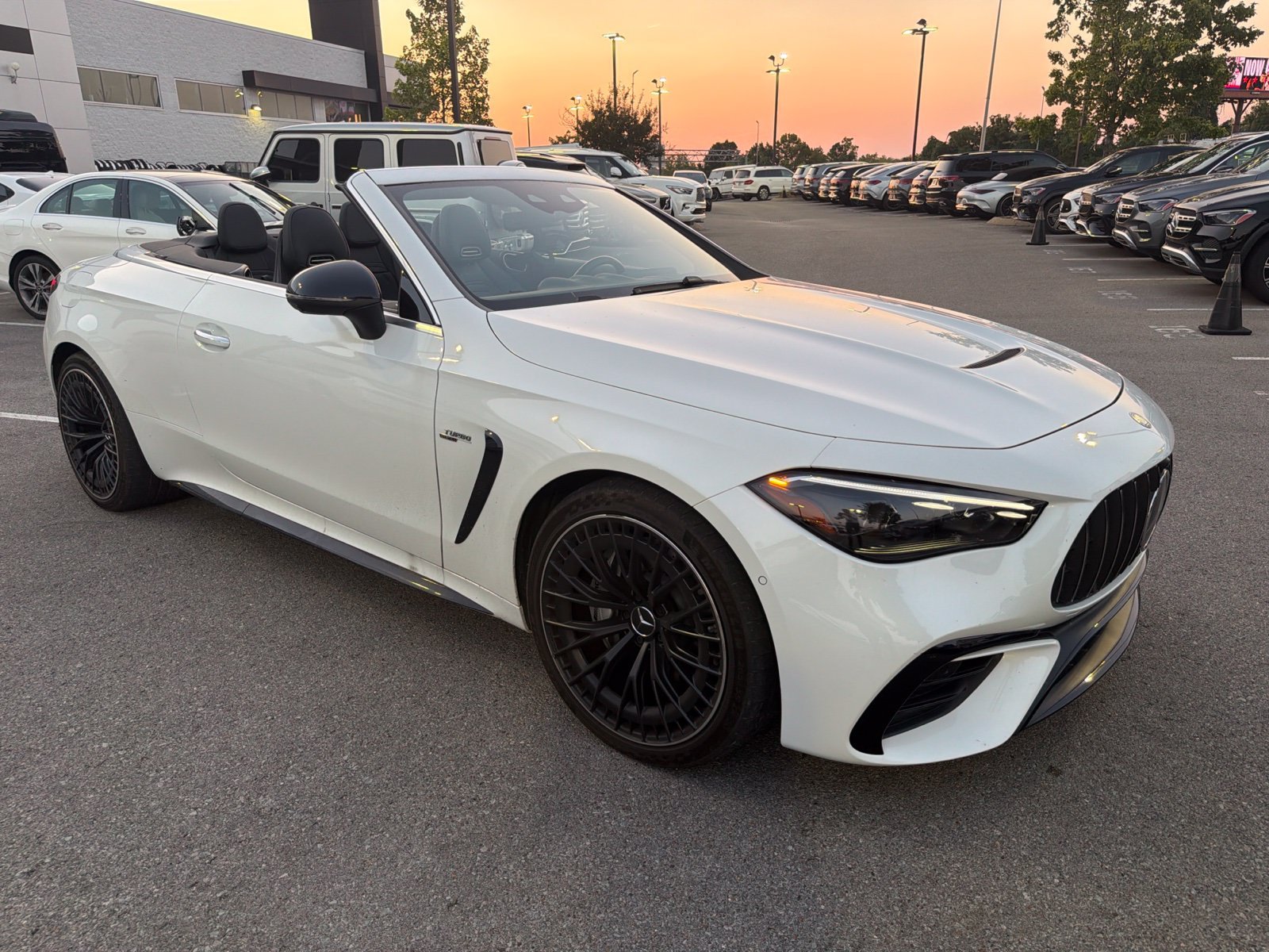 Certified Used 2025 MANUFAKTUR Moonlight Whit Mercedes-Benz CLE 53 AMG® image 11