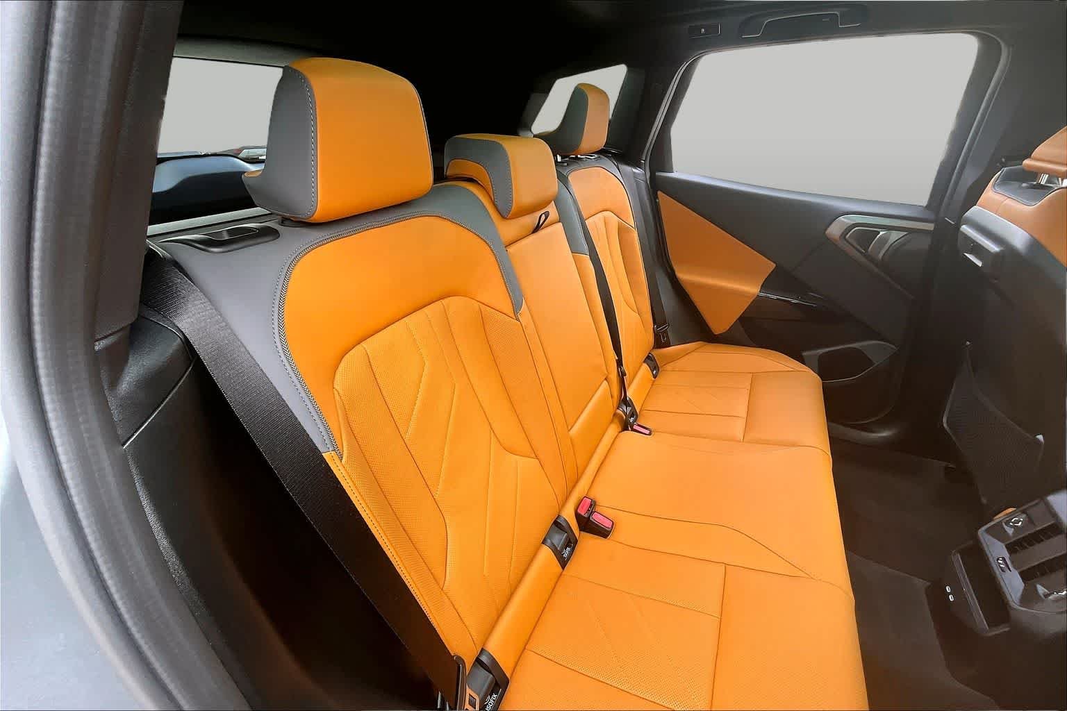 Used 2026 Skyscraper Grey Metallic BMW 30 xDrive image 19