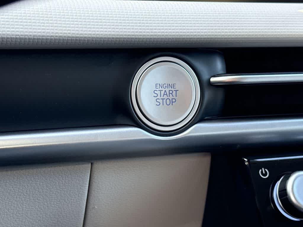 New 2026 Ecotronic Gray Hyundai SEL FWD image 17