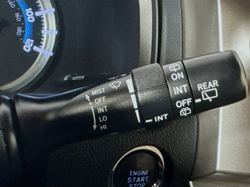 Used 2014 White Toyota Limited image 13