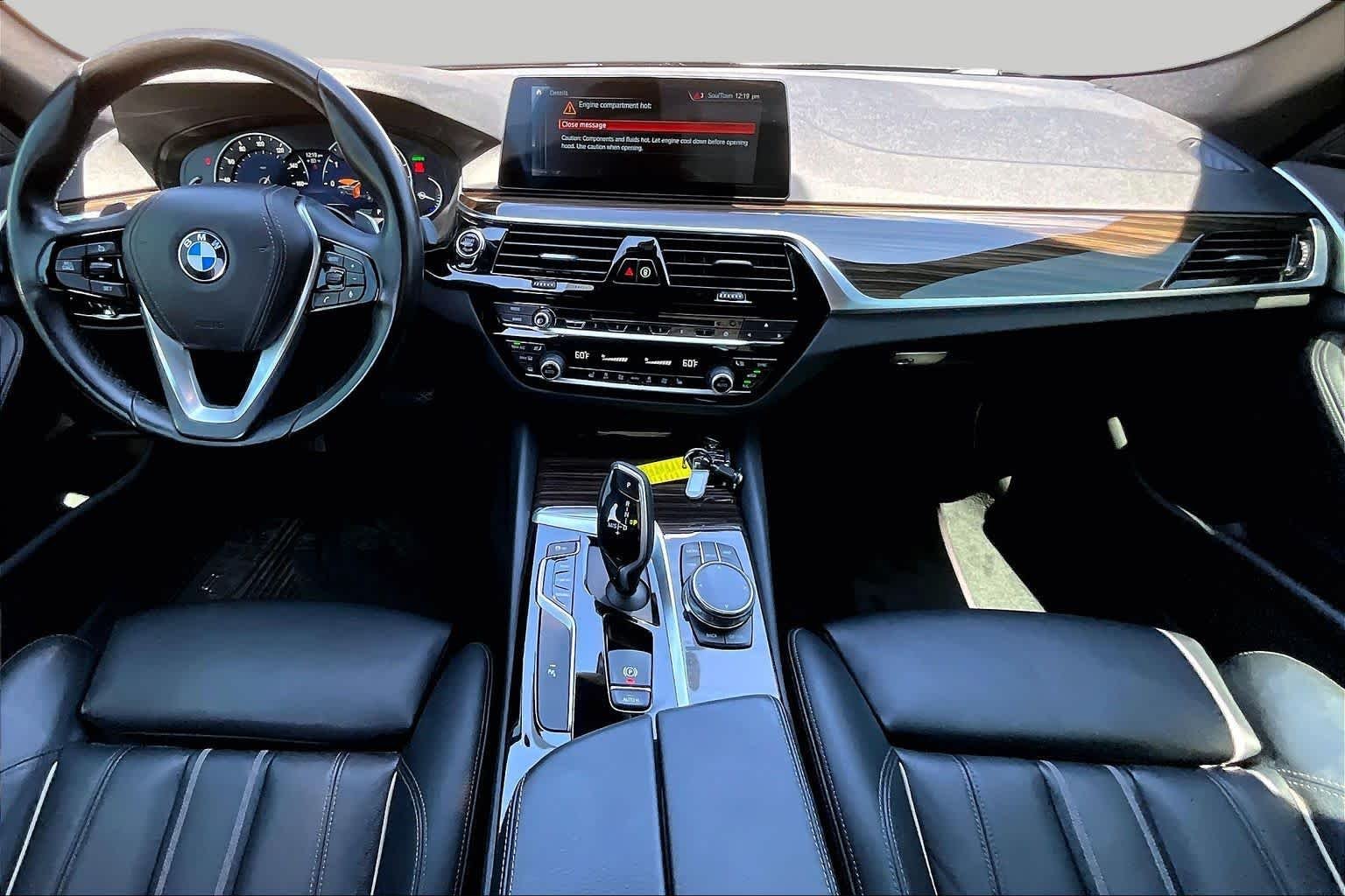Used 2019 Black Sapphire Metallic BMW 530i image 16