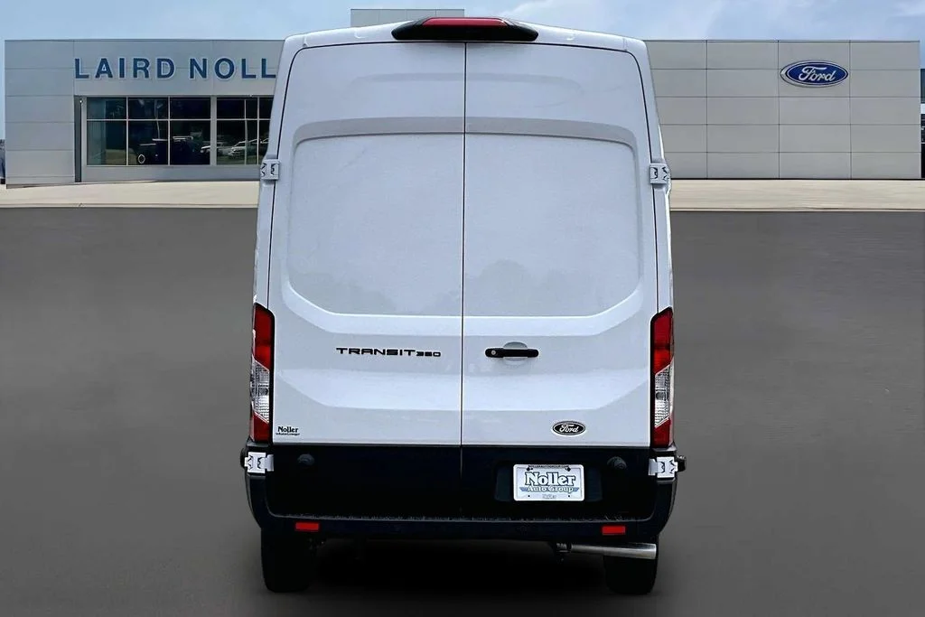 New 2026 Oxford White Ford Cargo Van image 4