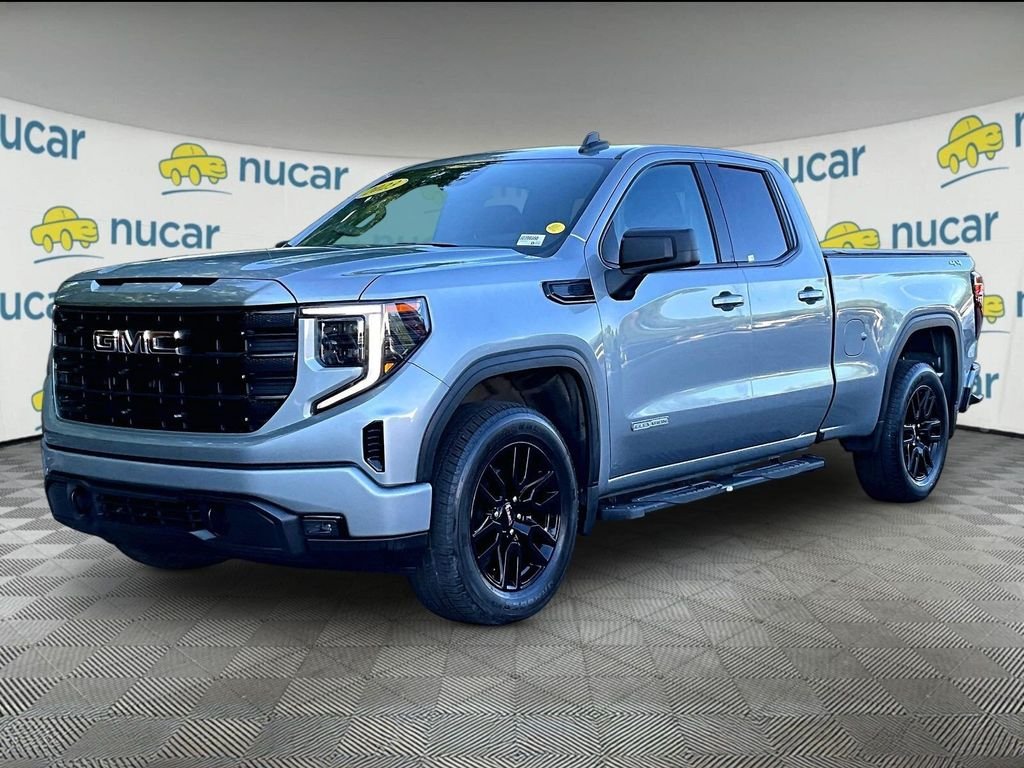 Used 2023 Silver GMC Elevation image 3