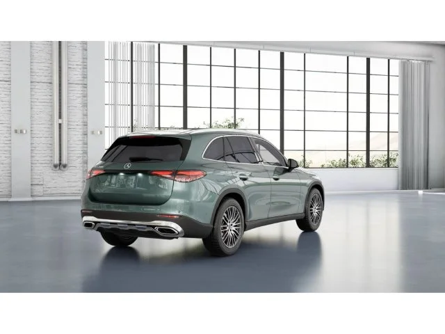New 2027 Silver Mercedes-Benz GLC 300 image 23