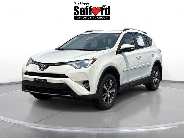 Used 2016 White Toyota XLE image 1