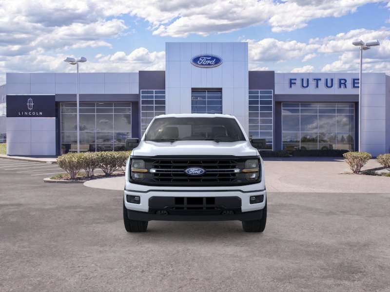 New 2026 Oxford White Ford XLT image 31