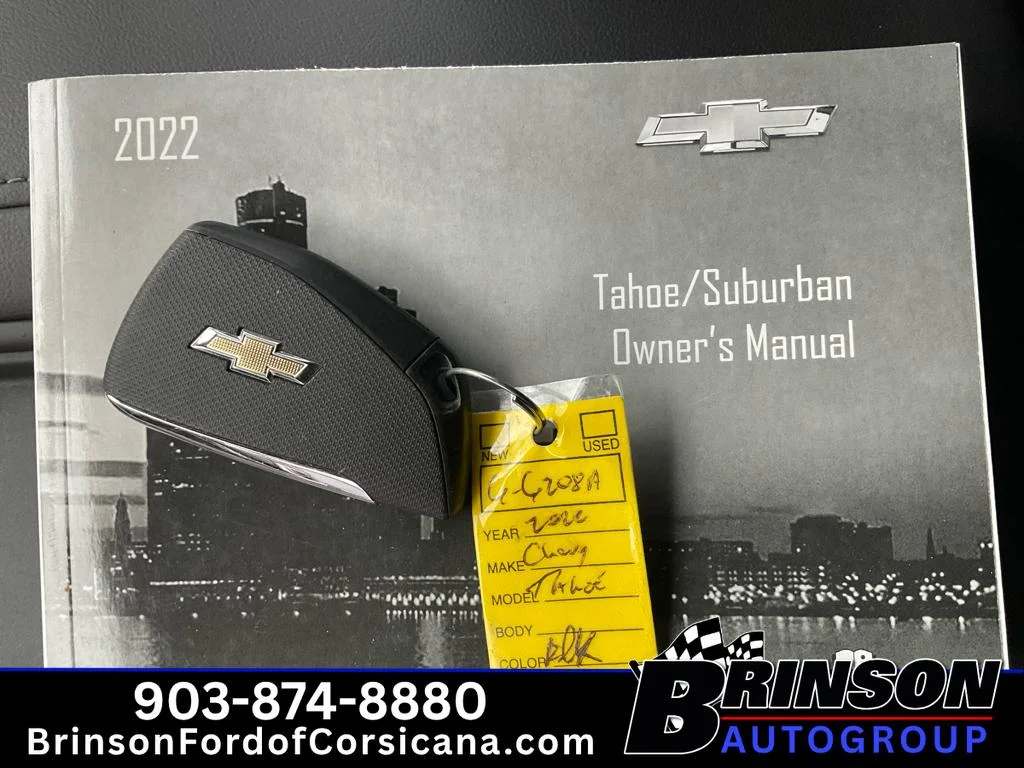 Used 2022 Black Chevrolet Z71 image 35