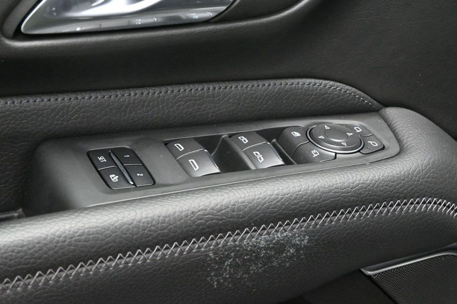 Used 2021 ONYX BLACK GMC Denali image 15