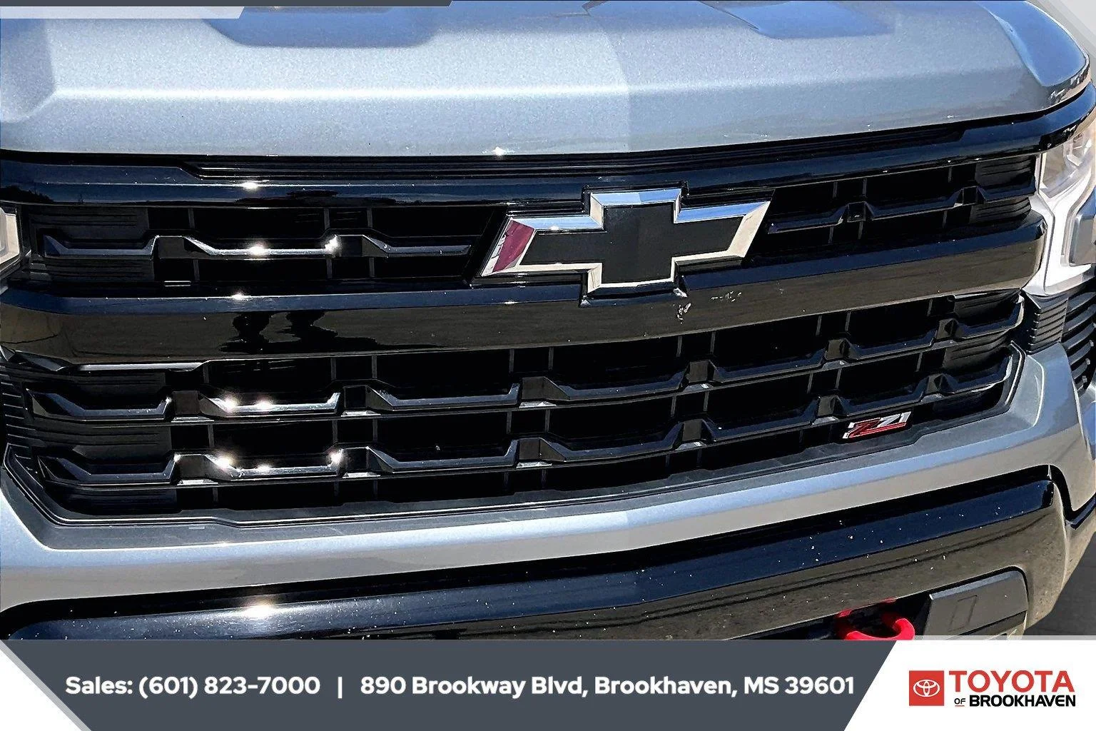Used 2024 Sterling Gray Metallic Chevrolet LT Trail Boss image 21