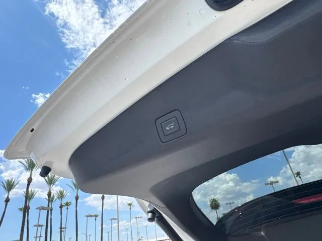 New 2026 White Chevrolet LT image 8