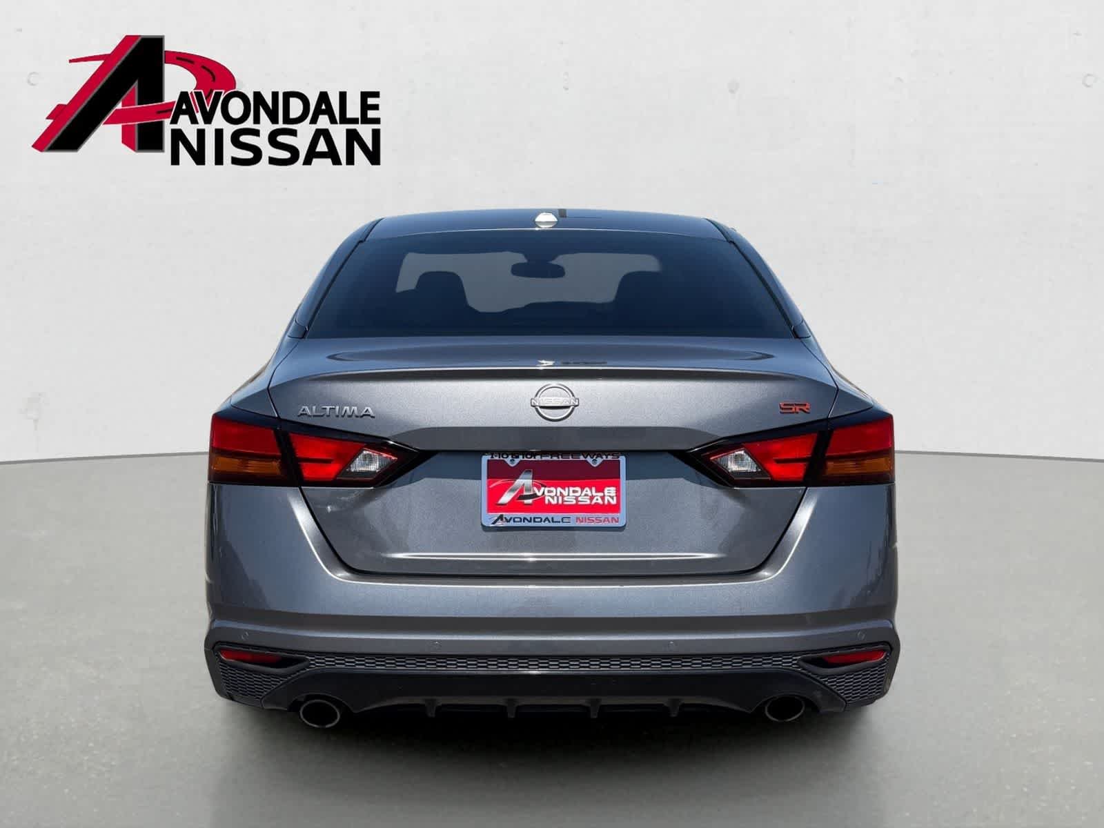 Certified Used 2024 Gun Metallic Nissan 2.5 SR image 5