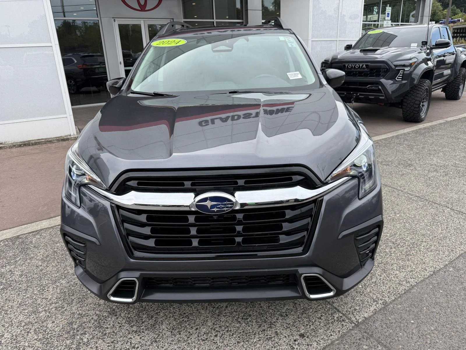 Used 2024 Magnetite Gray Metallic Subaru Touring image 10