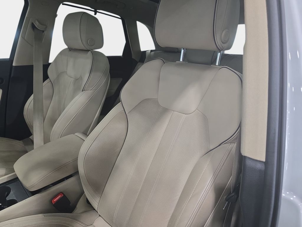 Used 2024 Glacier White Audi 45 S line Premium Plus image 19