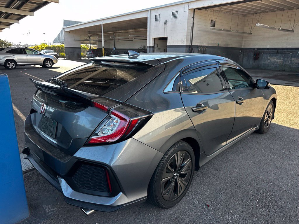 Used 2018 Gray Honda EX-L image 15