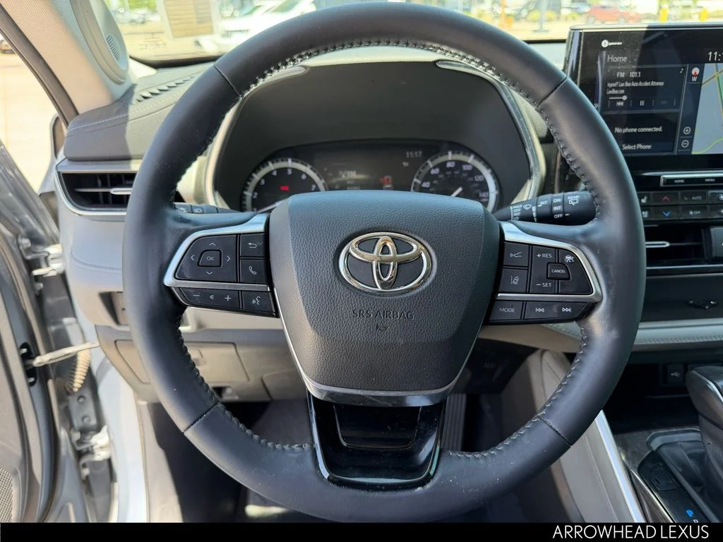 Used 2020 Gray Toyota Limited image 21