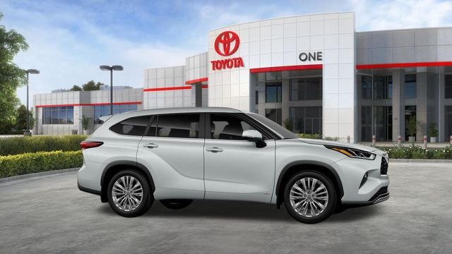 New 2026 Wind Chill Pearl <sup>1</sup> Toyota  Platinum image 16