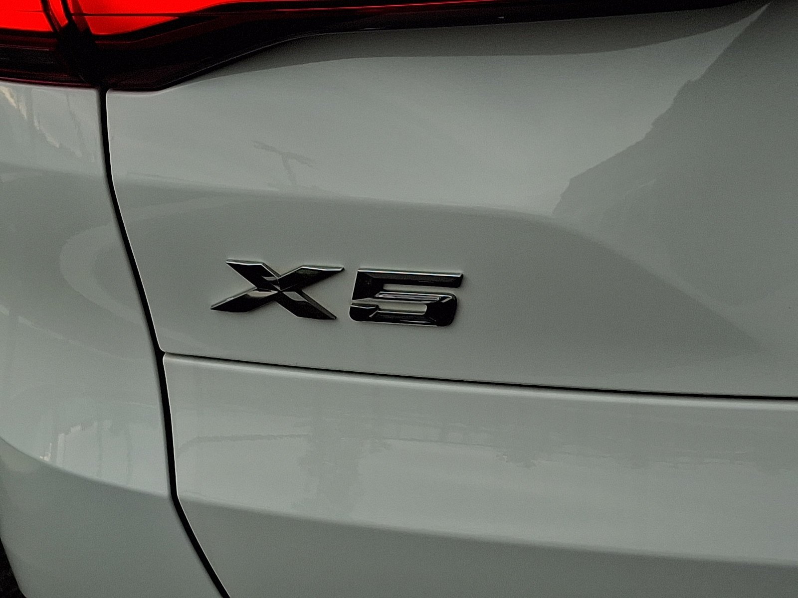 Used 2019 Alpine White BMW xDrive40i image 31