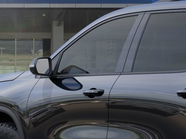 2027 Chevrolet Traverse Z71 - Photo 12