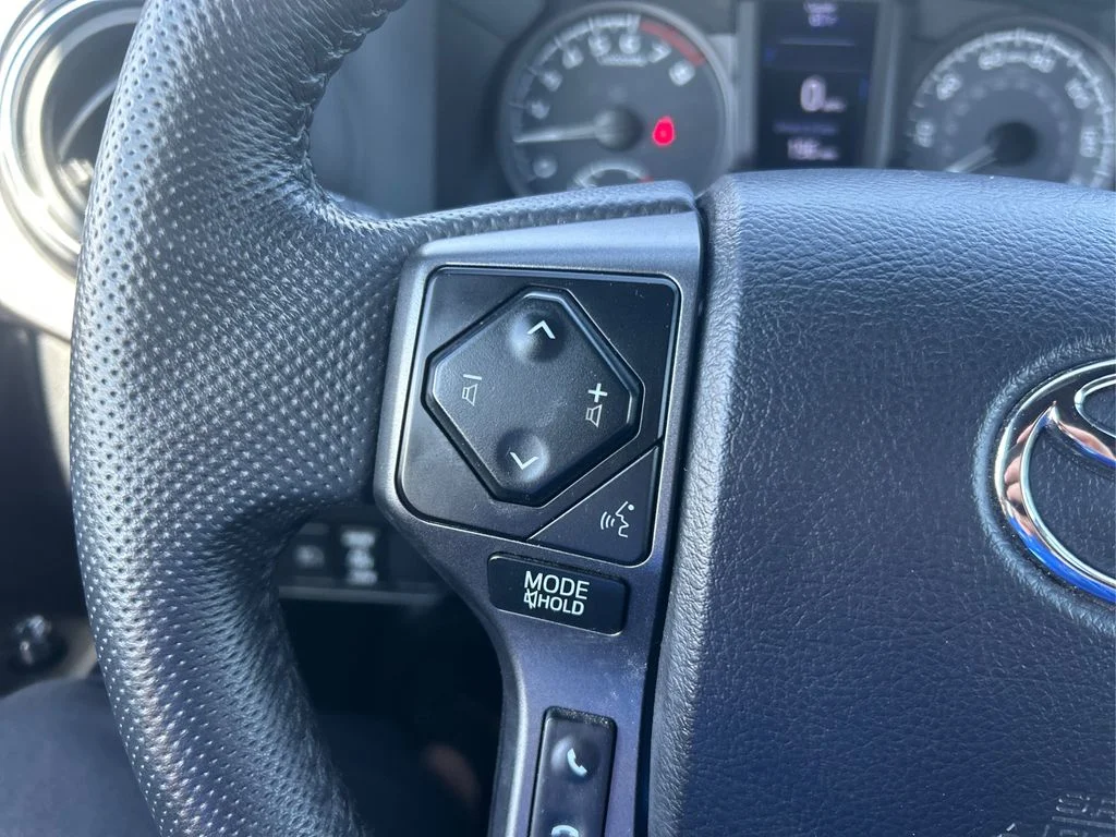 Used 2023 Ice Toyota TRD Off-Road image 29