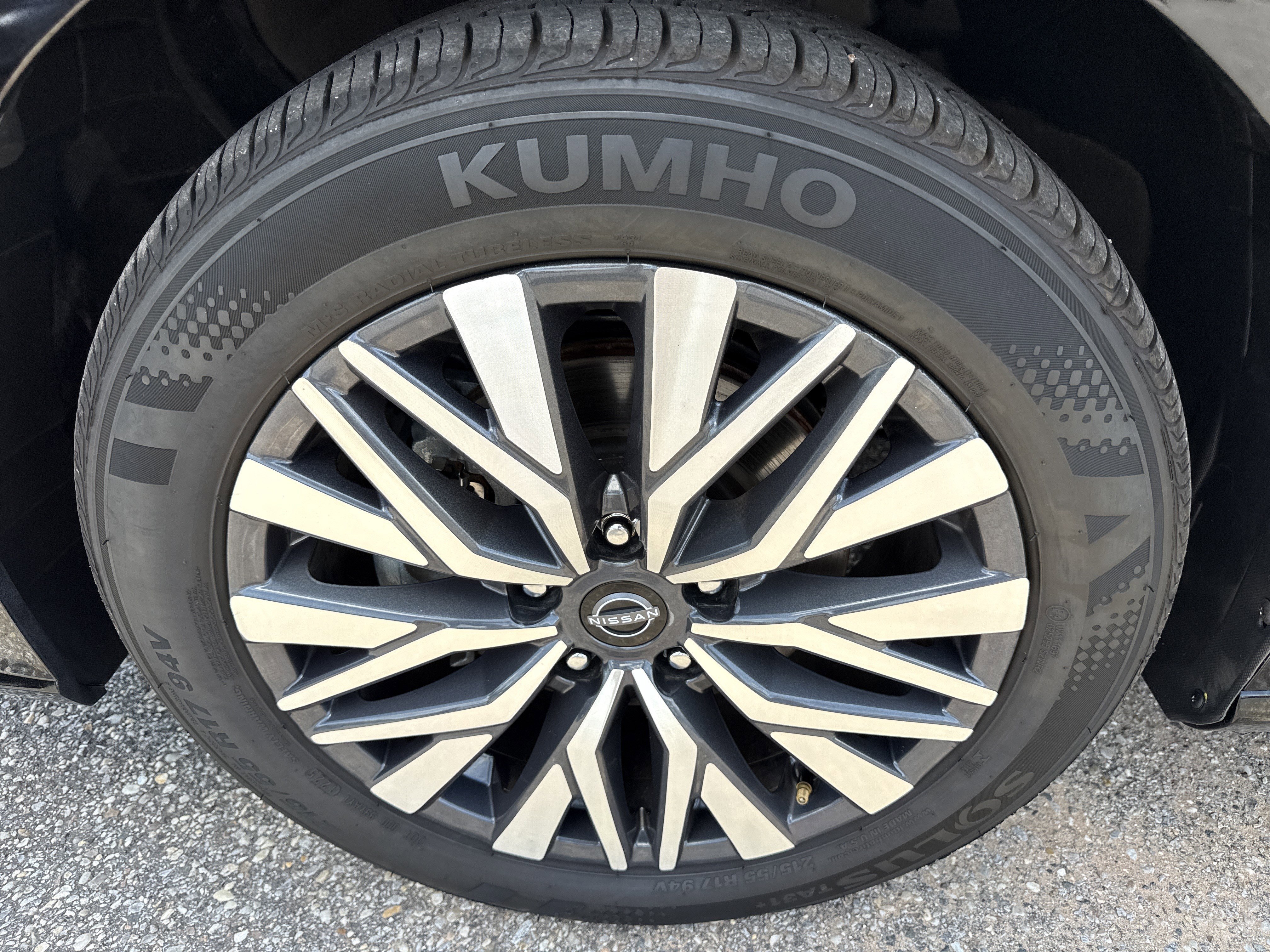 2025 Nissan Altima SV - Photo 10