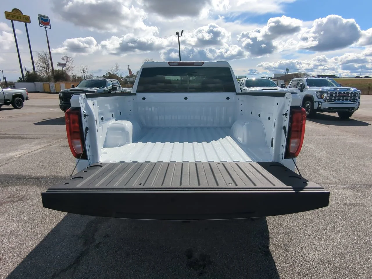 2026 GMC Sierra 1500 Pro - Photo 12